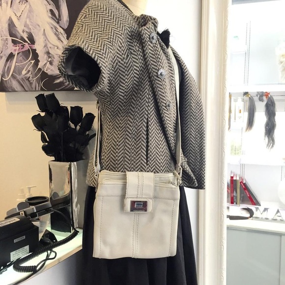 Tignanello Pale Grey Cross Body - Picture 3 of 5